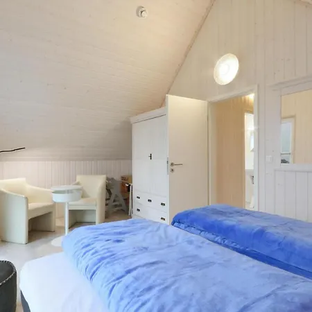 Holiday home Meer Mehr Ii